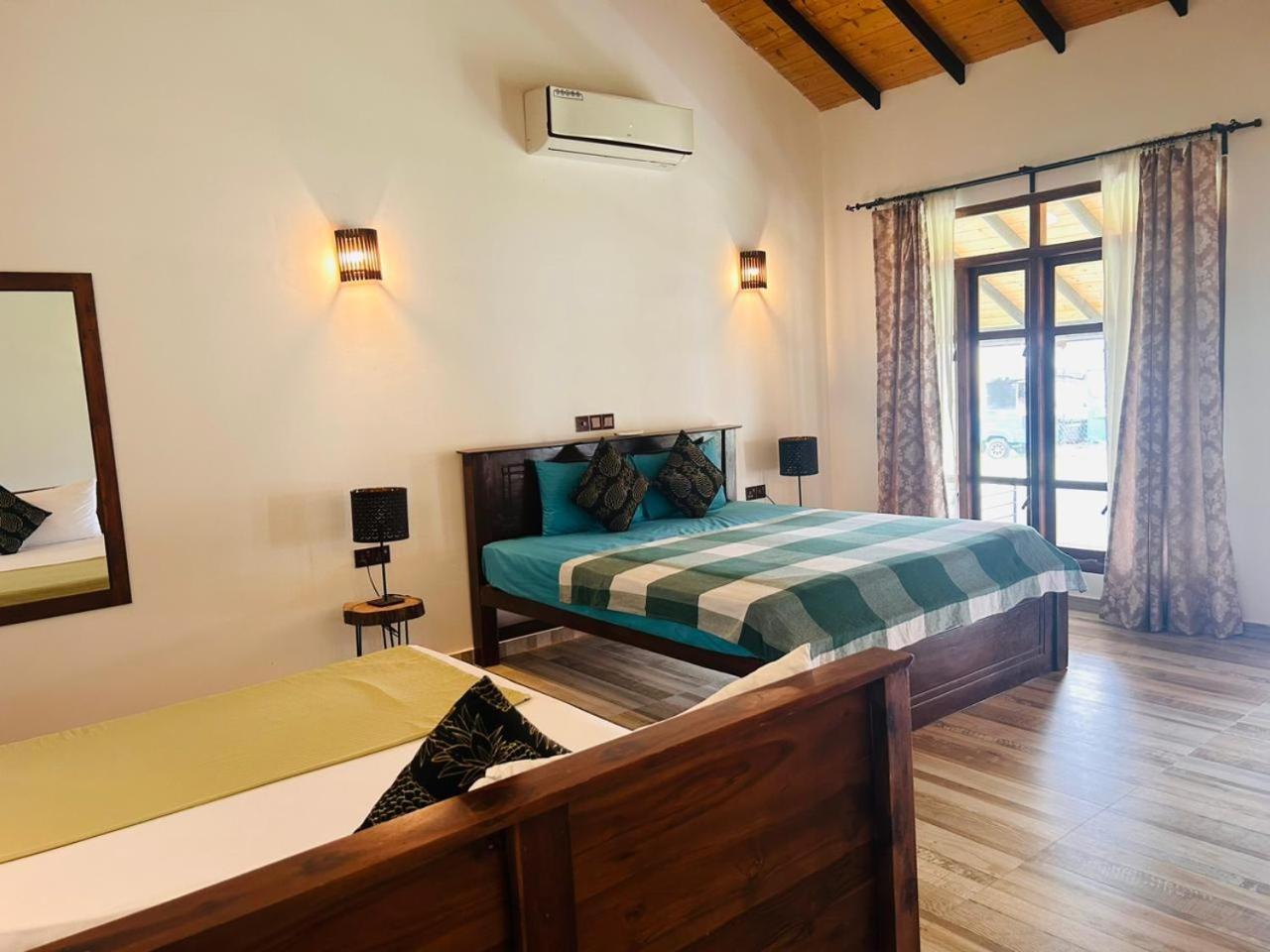 Blu Marine Nilaveli Hotel Trincomalee Kültér fotó
