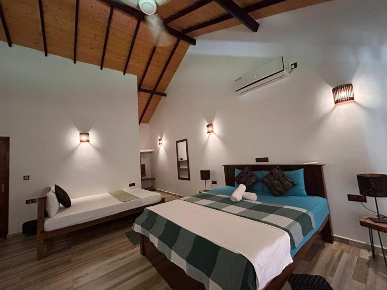 Blu Marine Nilaveli Hotel Trincomalee Kültér fotó