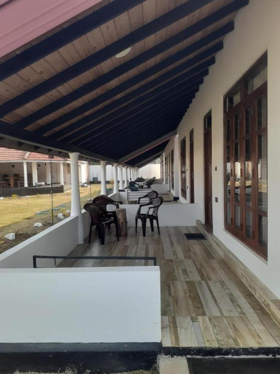 Blu Marine Nilaveli Hotel Trincomalee Kültér fotó