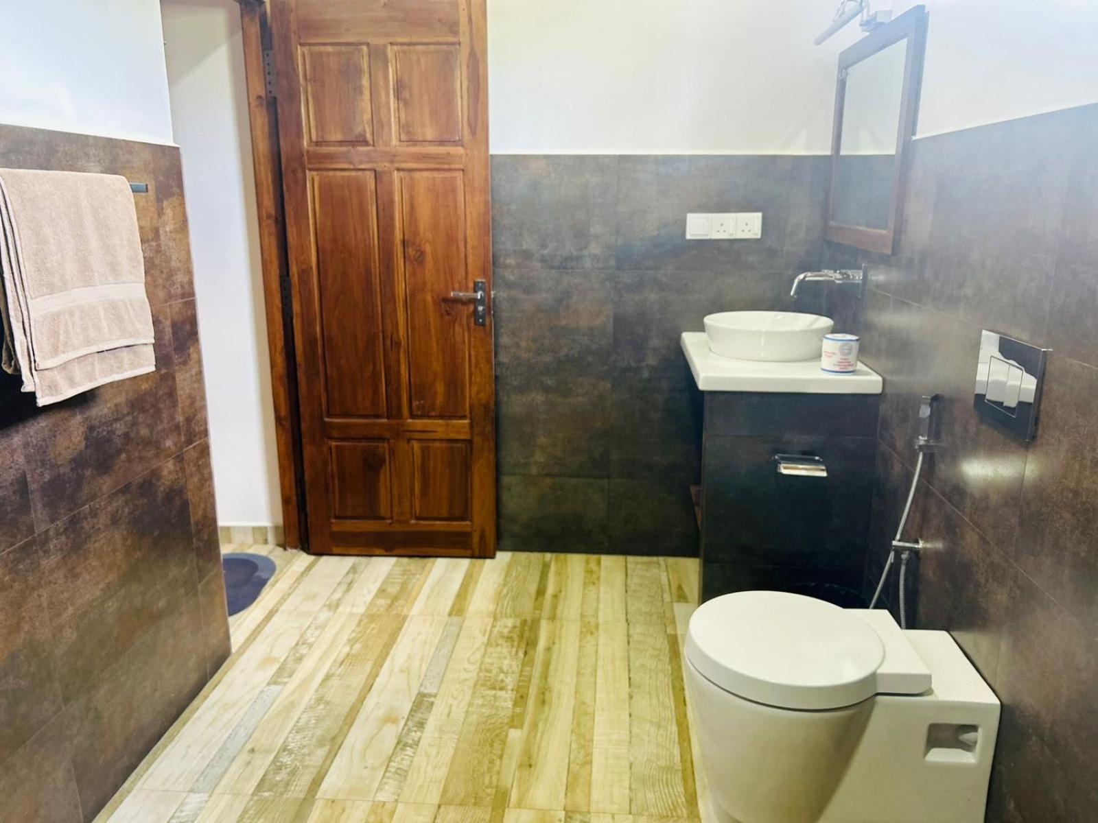 Blu Marine Nilaveli Hotel Trincomalee Kültér fotó